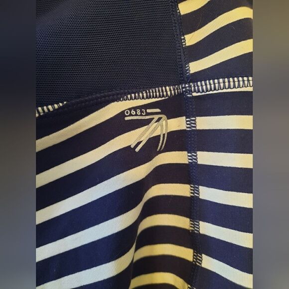 J Crew New Balance Navy White Striped Leggings Mesh - Picture 5 of 8